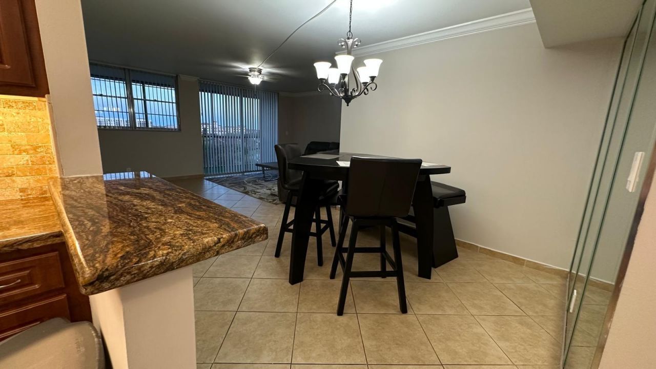 3300 W Rolling Hills Circle, Unit 708, Davie, FL 33328 Photo