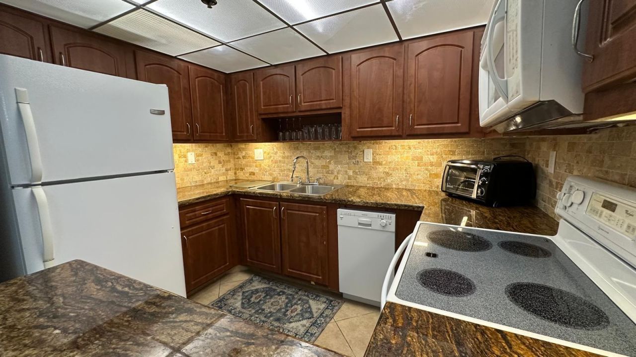3300 W Rolling Hills Circle, Unit 708, Davie, FL 33328 Photo