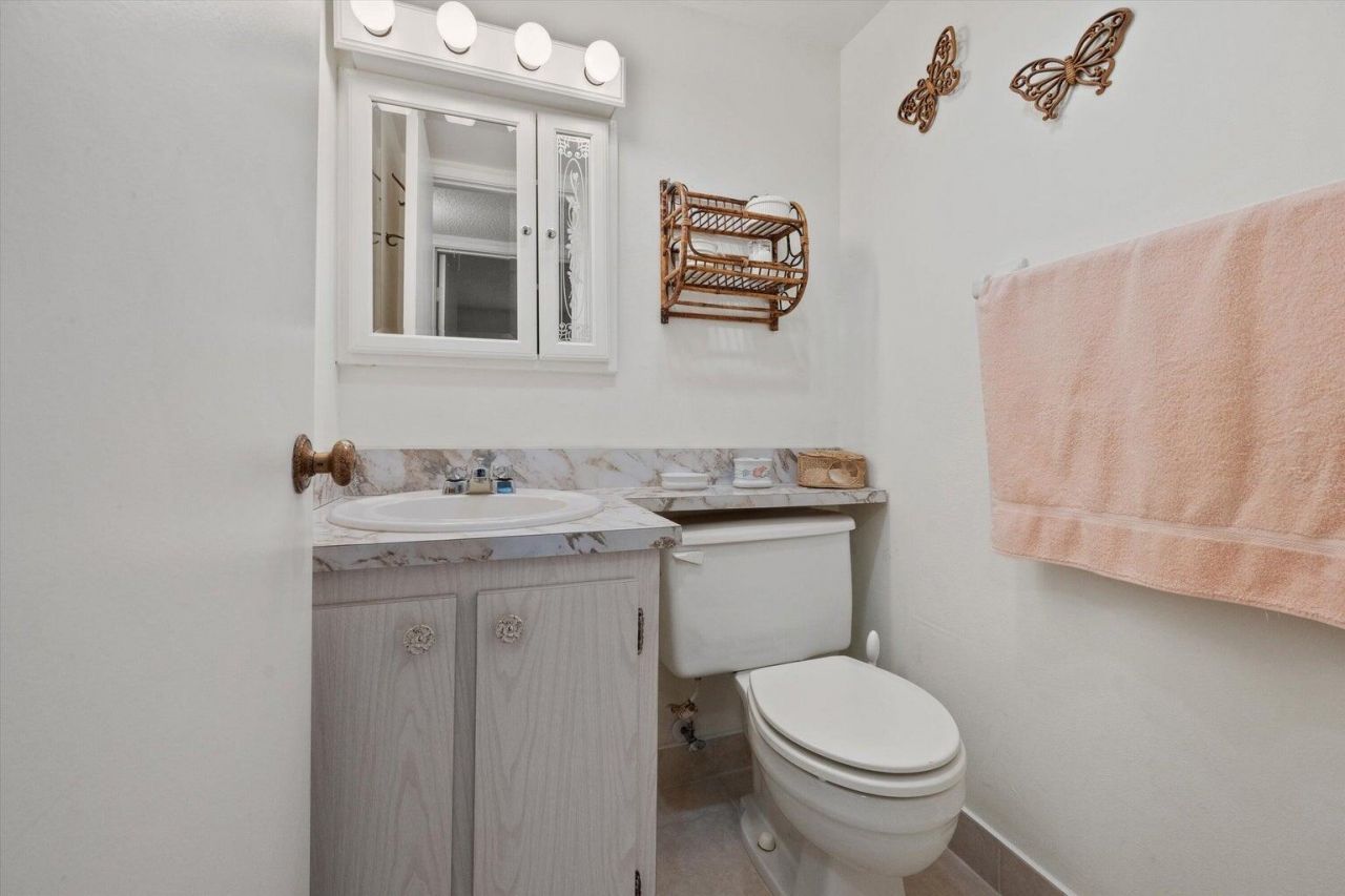 3300 Springdale Boulevard, Unit 202, Palm Springs, FL 33461 Photo