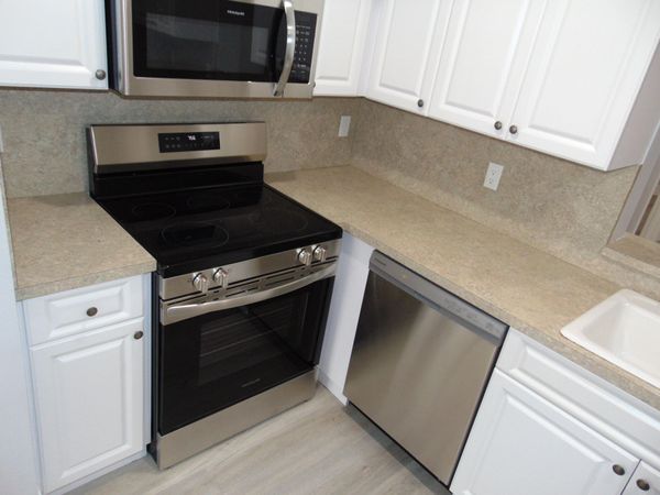 7360 NW 18th Street, Unit 105, Margate, FL 33063