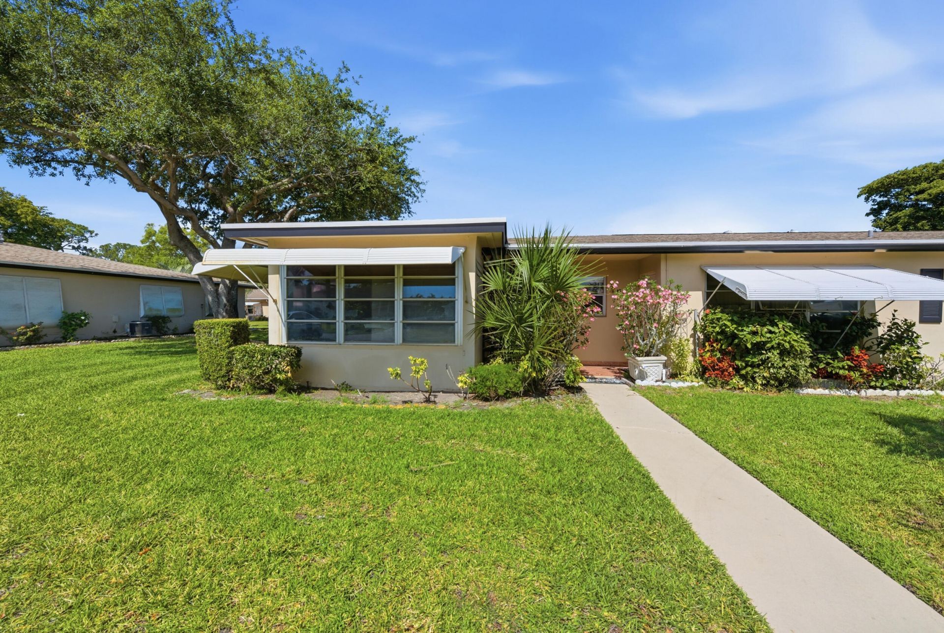 940 S Drive Terrace, Unit A, Delray Beach, FL 33445 Photo