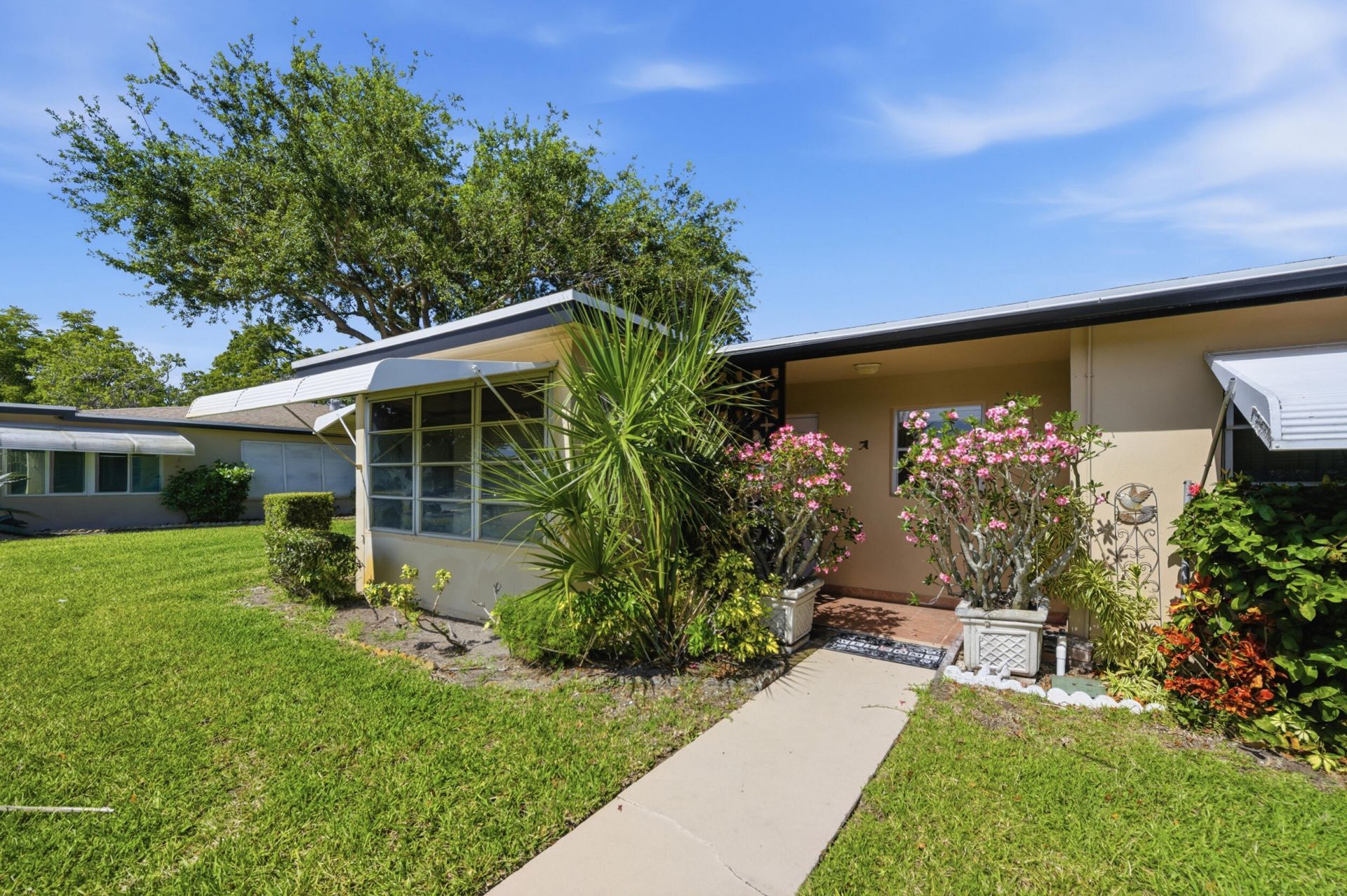940 S Drive Terrace, Unit A, Delray Beach, FL 33445 Photo