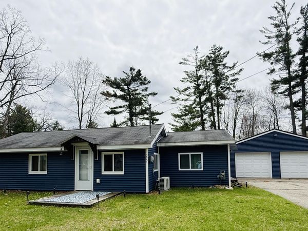 222 Tamarac Drive, Prudenville, MI 48651