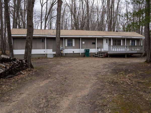 11207 Nottingham Drive, Frederic, MI 49733