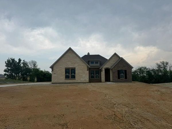 412 Indian Creek Road, Van Alstyne, TX 75495