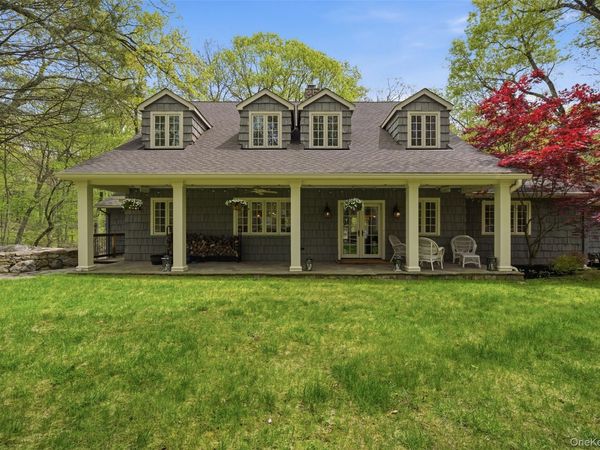 29 Kinnicutt Road E, Pound Ridge, NY 10576