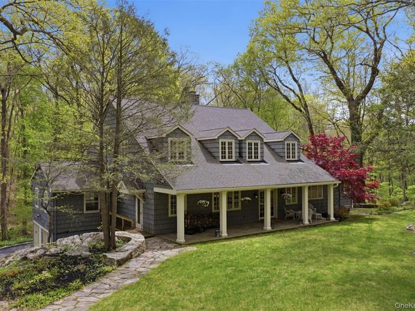 29 E Kinnicutt Road, Pound Ridge, NY 10576