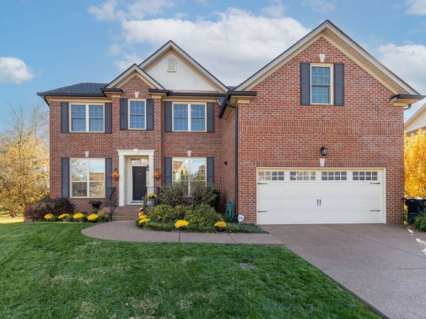 290 Wisteria Dr , Franklin, TN 37064