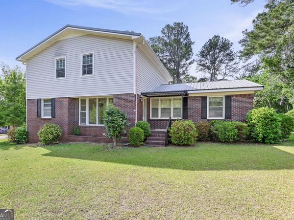124 Melrose Drive, Lagrange, GA 30241