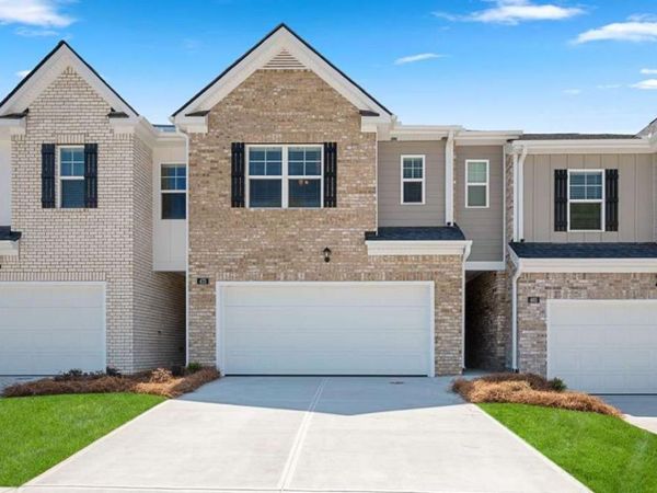 510 Silver Moon Drive, Loganville, GA 30052