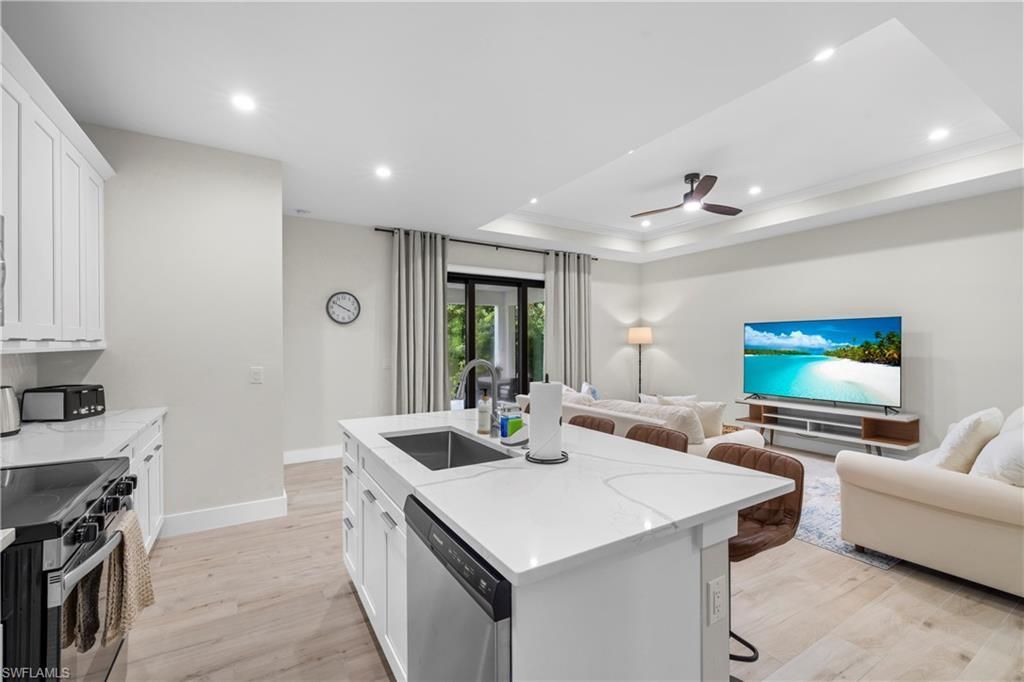 3012 Pine Tree Dr , Naples, FL 34112 Photo
