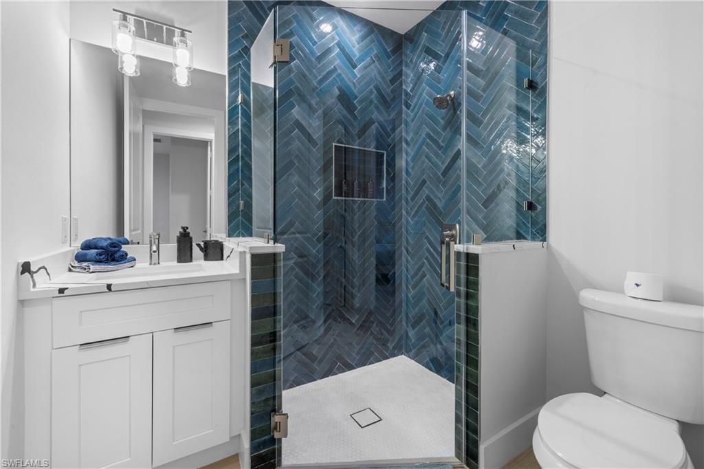 3012 Pine Tree Dr , Naples, FL 34112 Photo