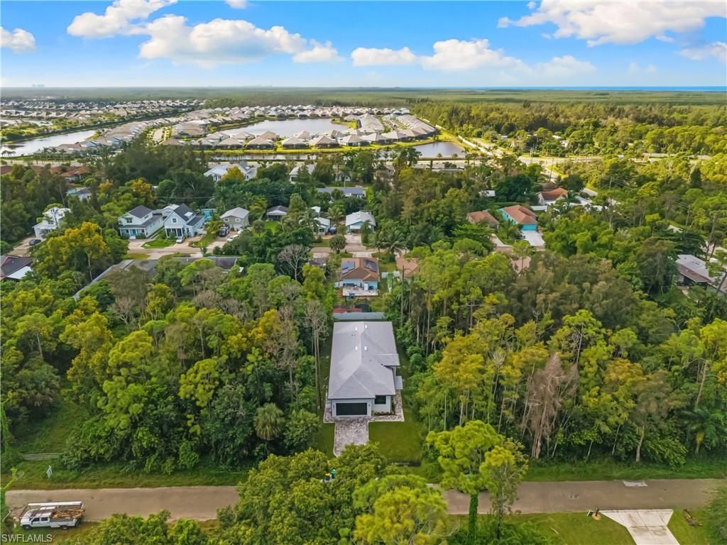 3012 Pine Tree Dr , Naples, FL 34112 Photo