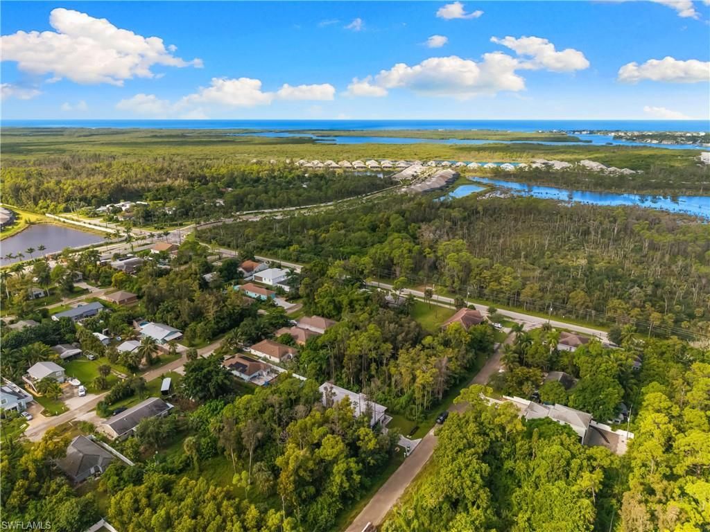 3012 Pine Tree Dr , Naples, FL 34112 Photo