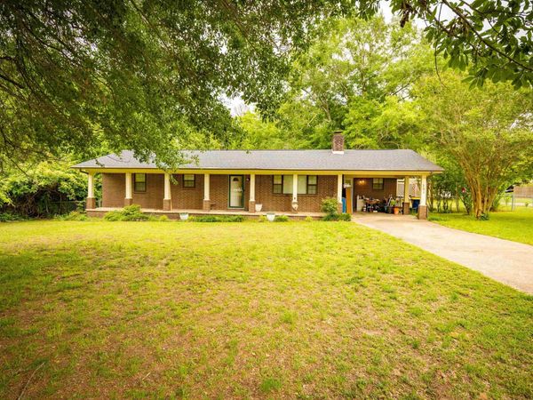 201 Honeysuckle Lane , Cabot, AR 72023