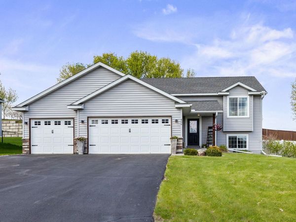 406 Greenway Drive, Delano, MN 55328