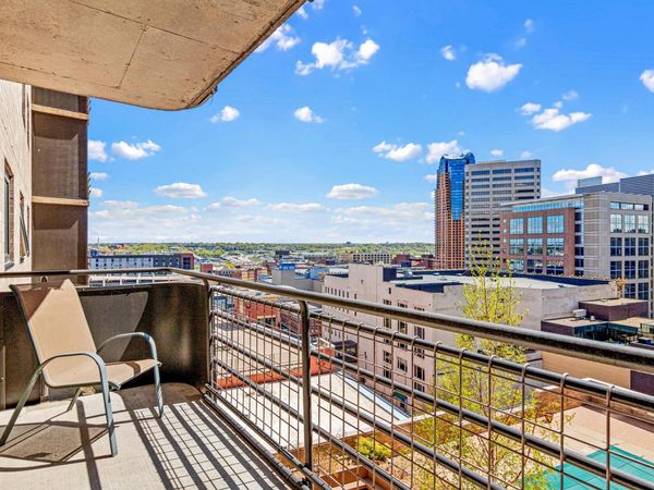 66 9th Street E, Unit 1613, Saint Paul, MN 55101