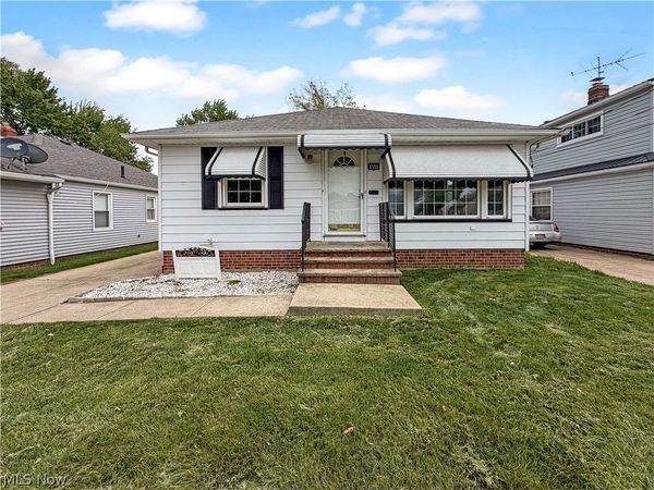 32222 Densmore Road, Willowick, OH 44095