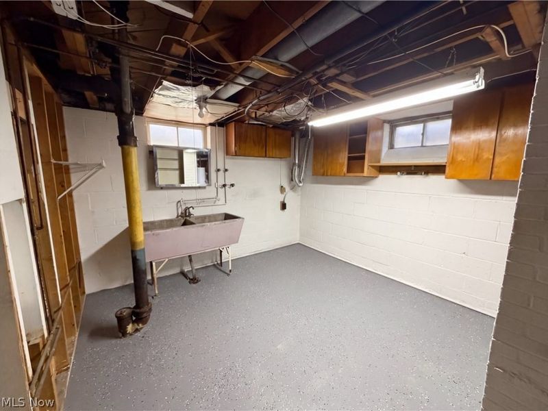 32222 Densmore Road, Willowick, OH 44095 Photo 16