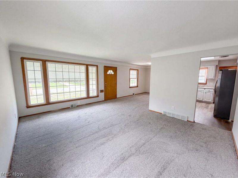32222 Densmore Road, Willowick, OH 44095 Photo 9
