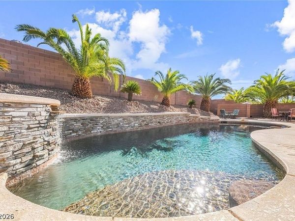7064 New Moon Way, Las Vegas, NV 89110