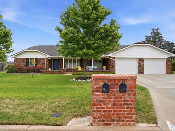 3608 E Ranch Road, Altus, OK 73521