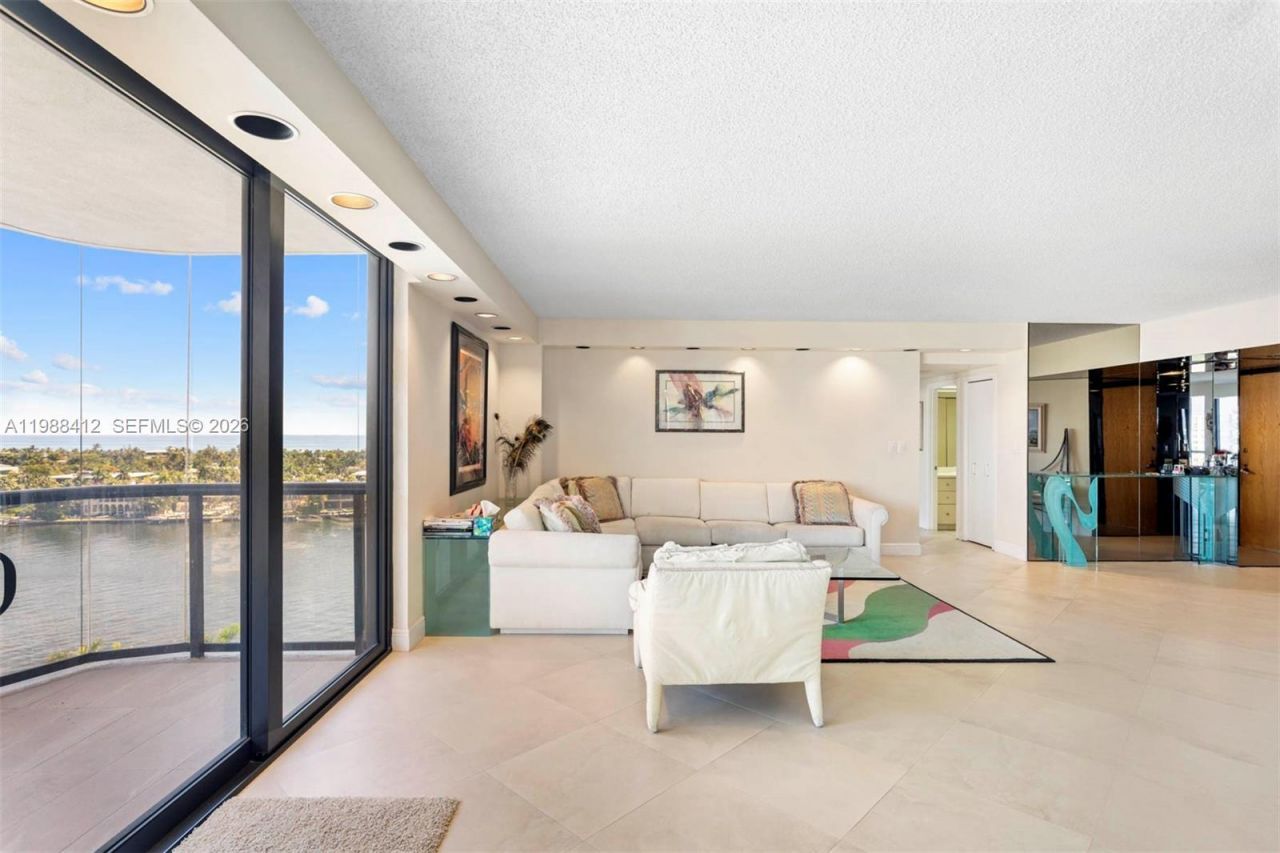 19667 Turnberry Way, Unit 11-H, Aventura, FL 33180 Photo