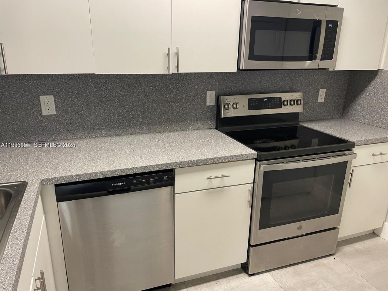 15354 SW 72nd St , Unit 31-11, Miami, FL 33193 Photo