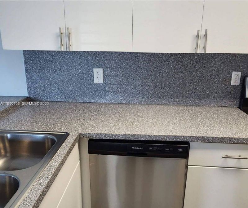 15354 SW 72nd St , Unit 31-11, Miami, FL 33193 Photo