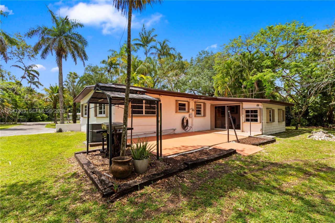 15345 SW 269th Ter , Homestead, FL 33032 Photo