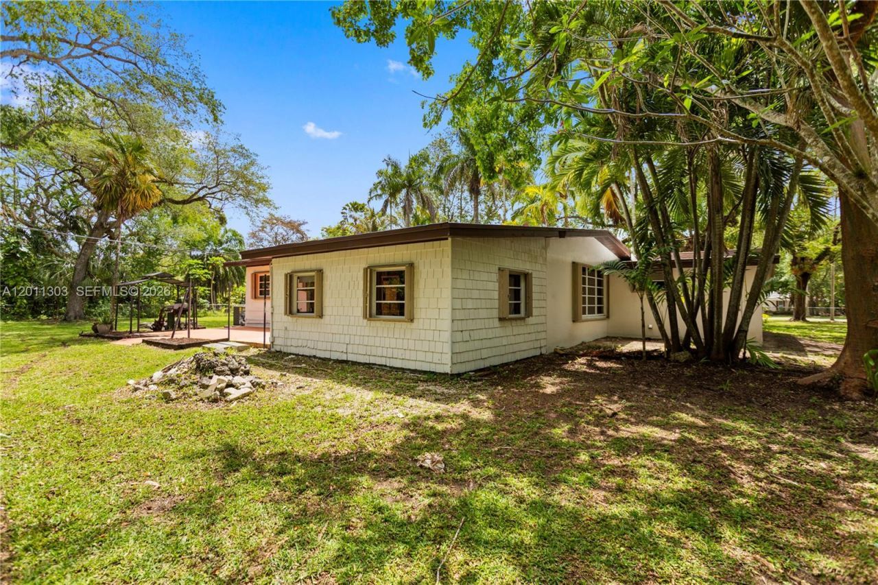15345 SW 269th Ter , Homestead, FL 33032 Photo