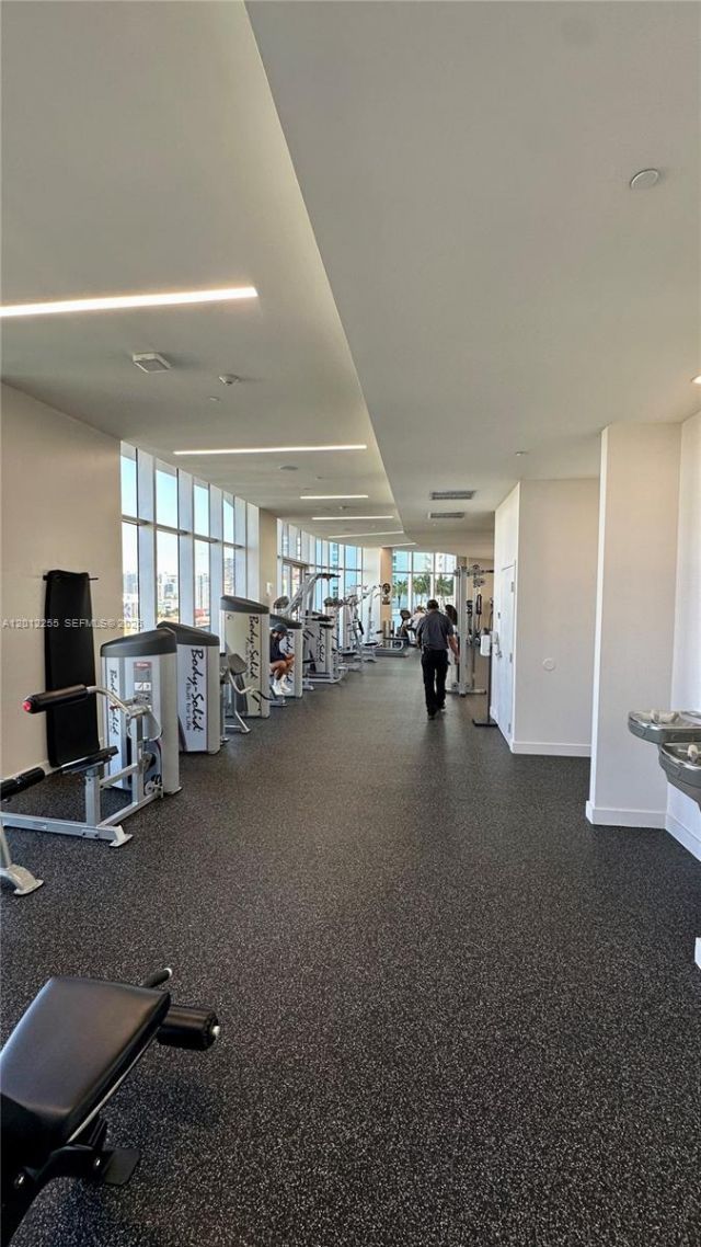 488 NE 18th St, Unit 2807, Miami, FL 33132 Photo