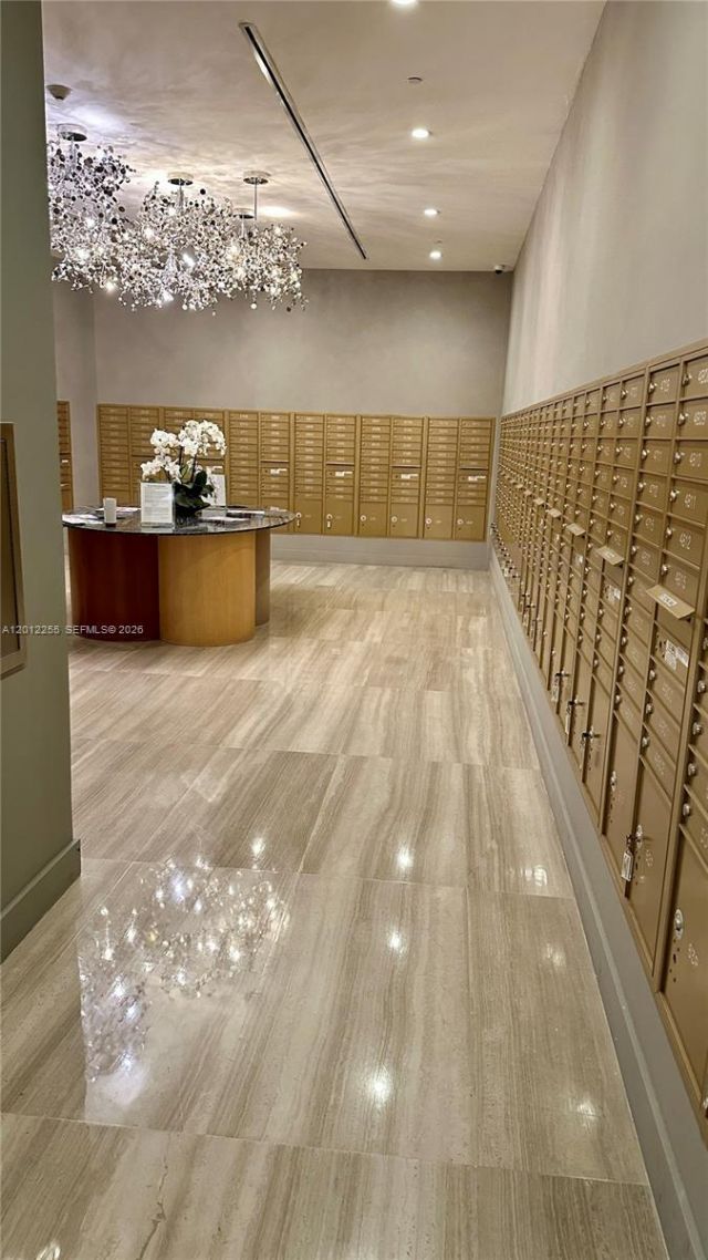 488 NE 18th St, Unit 2807, Miami, FL 33132 Photo