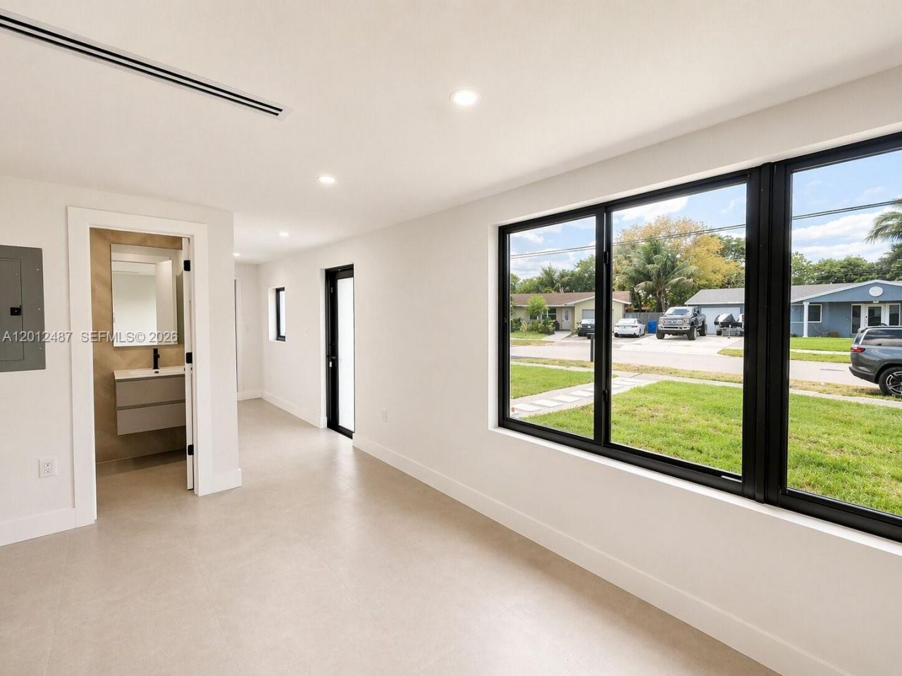 2024 NW 10th Ave, Fort Lauderdale, FL 33311 Photo