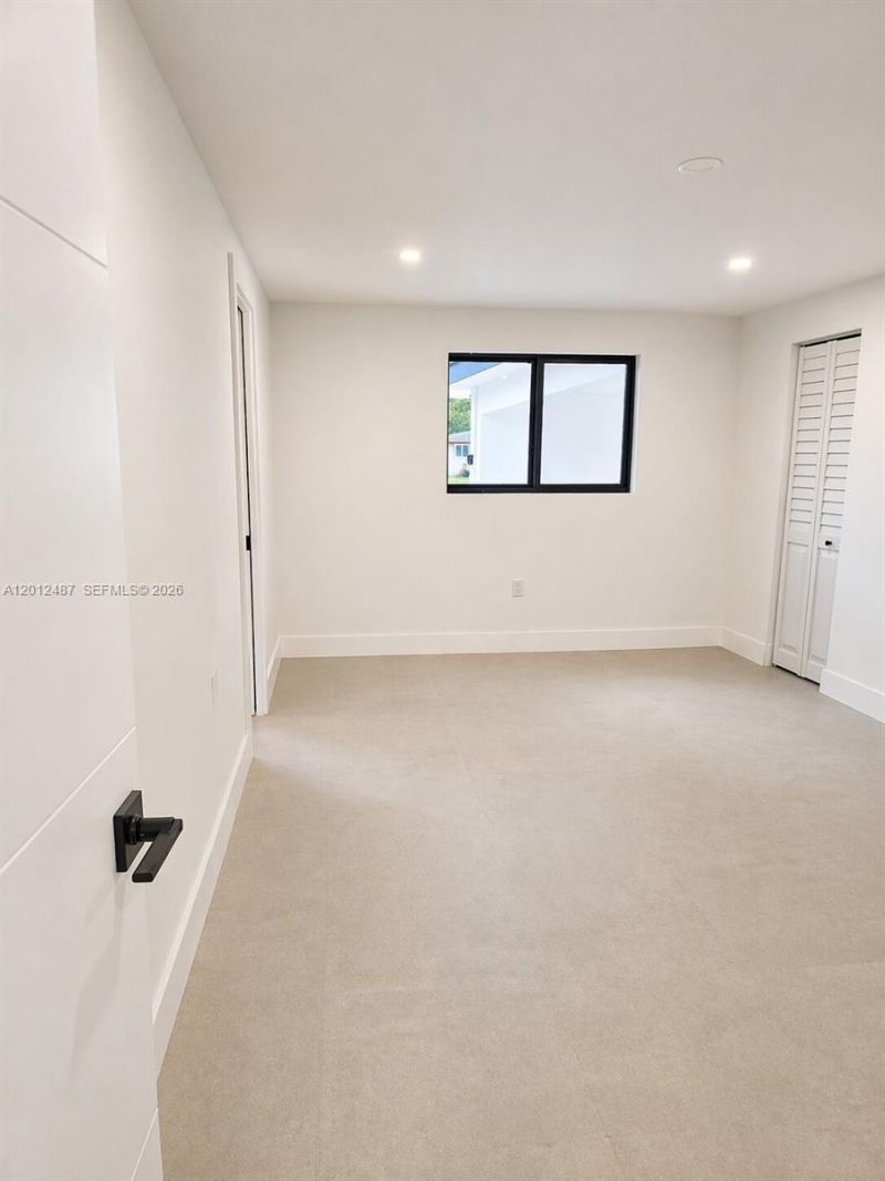 2024 NW 10th Ave, Fort Lauderdale, FL 33311 Photo
