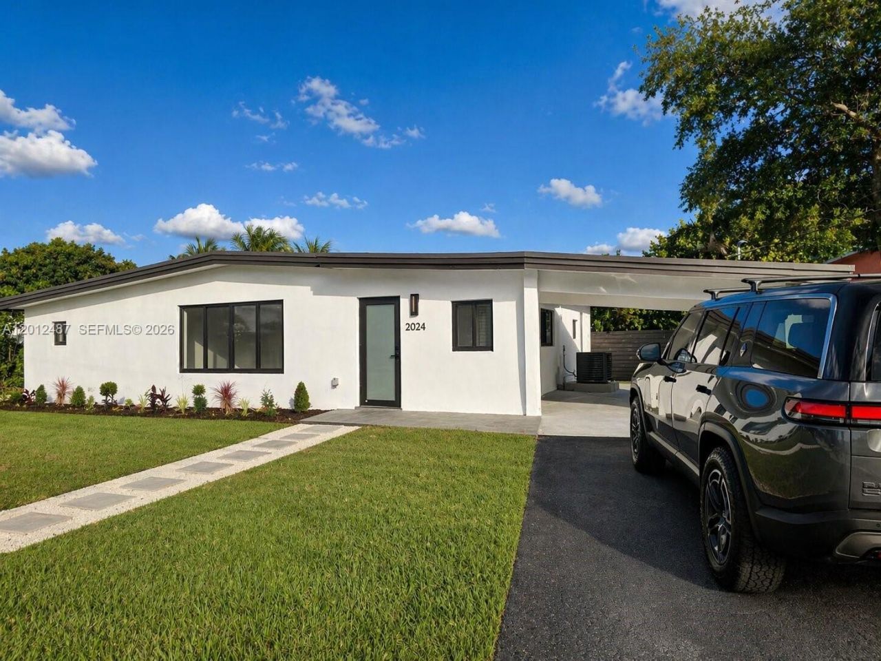 2024 NW 10th Ave, Fort Lauderdale, FL 33311 Photo