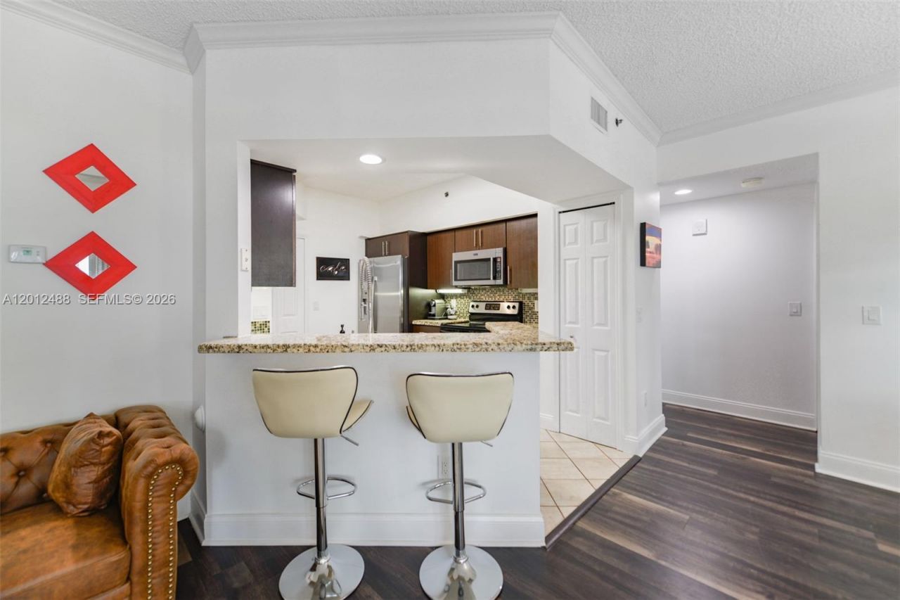 3245 NE 184 St , Unit 13101, Aventura, FL 33160 Photo