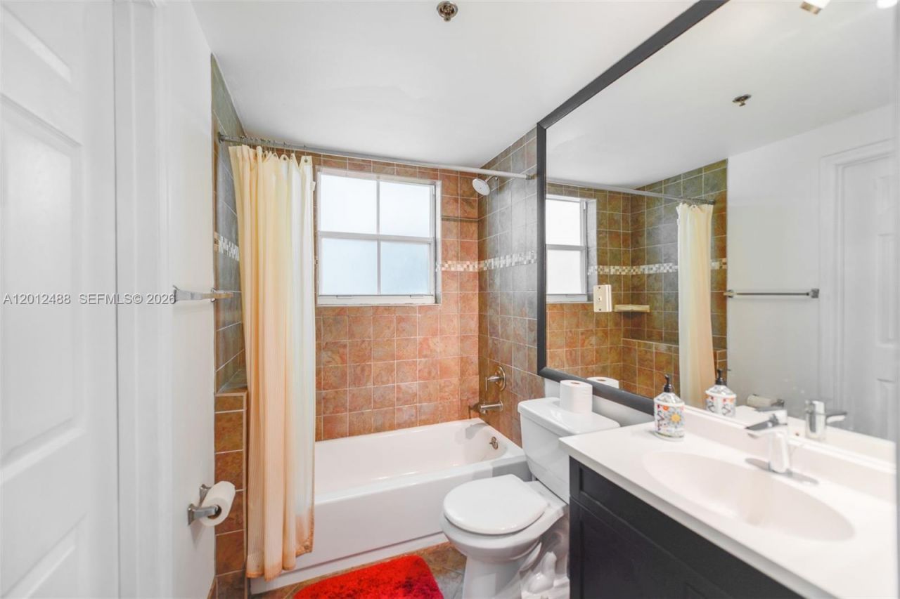 3245 NE 184 St , Unit 13101, Aventura, FL 33160 Photo