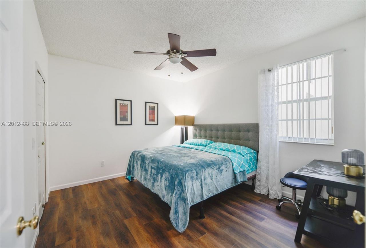 3245 NE 184 St , Unit 13101, Aventura, FL 33160 Photo