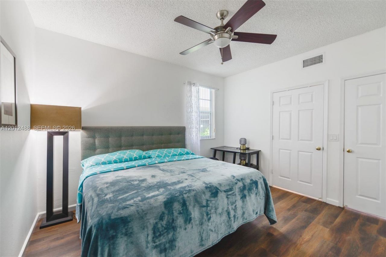 3245 NE 184 St , Unit 13101, Aventura, FL 33160 Photo