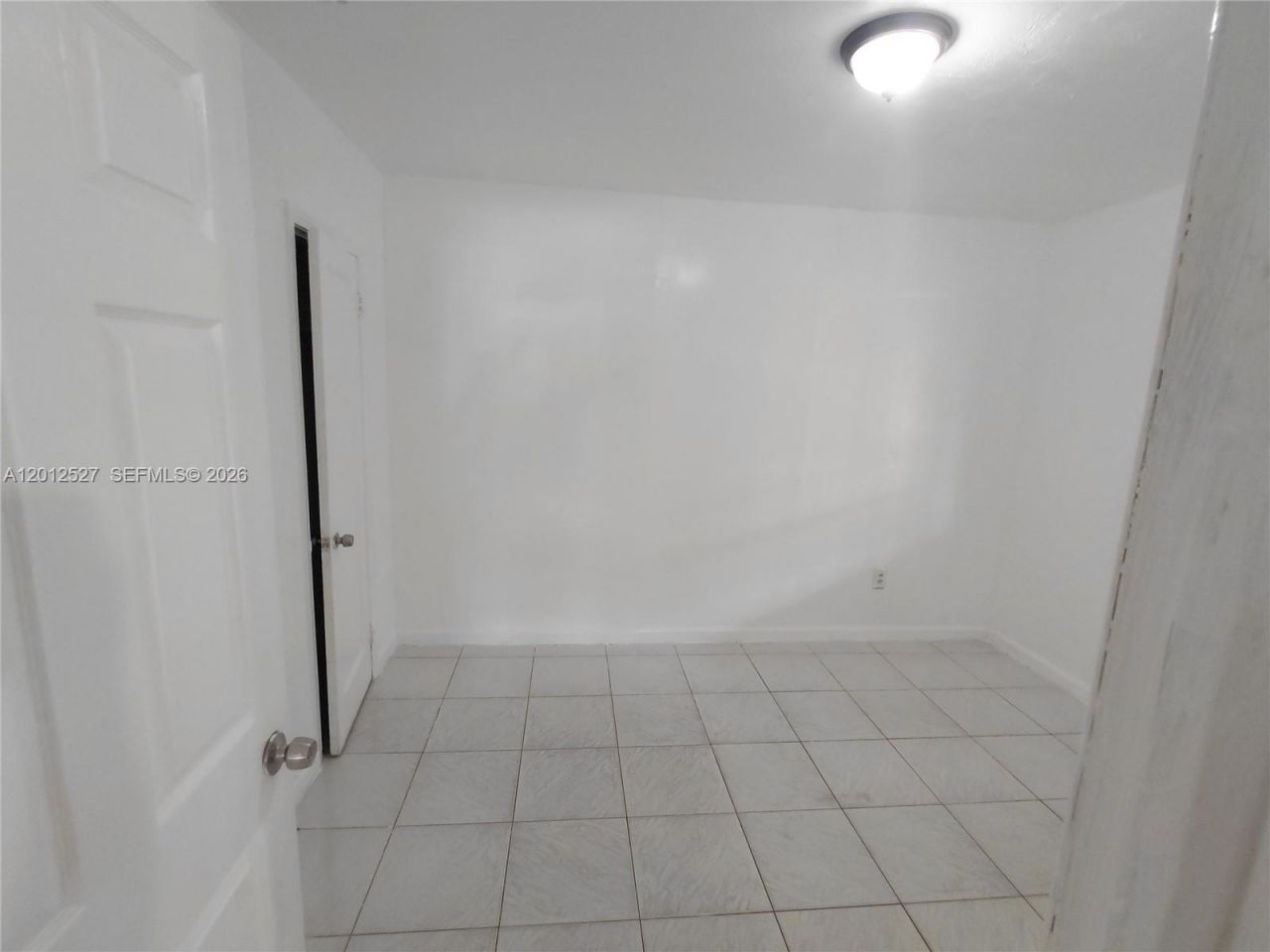 2140 NW 1st Ter, Miami, FL 33125 Photo