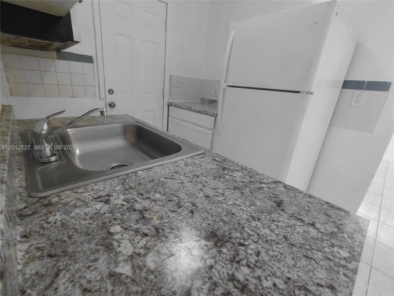 2140 NW 1st Ter, Miami, FL 33125 Photo