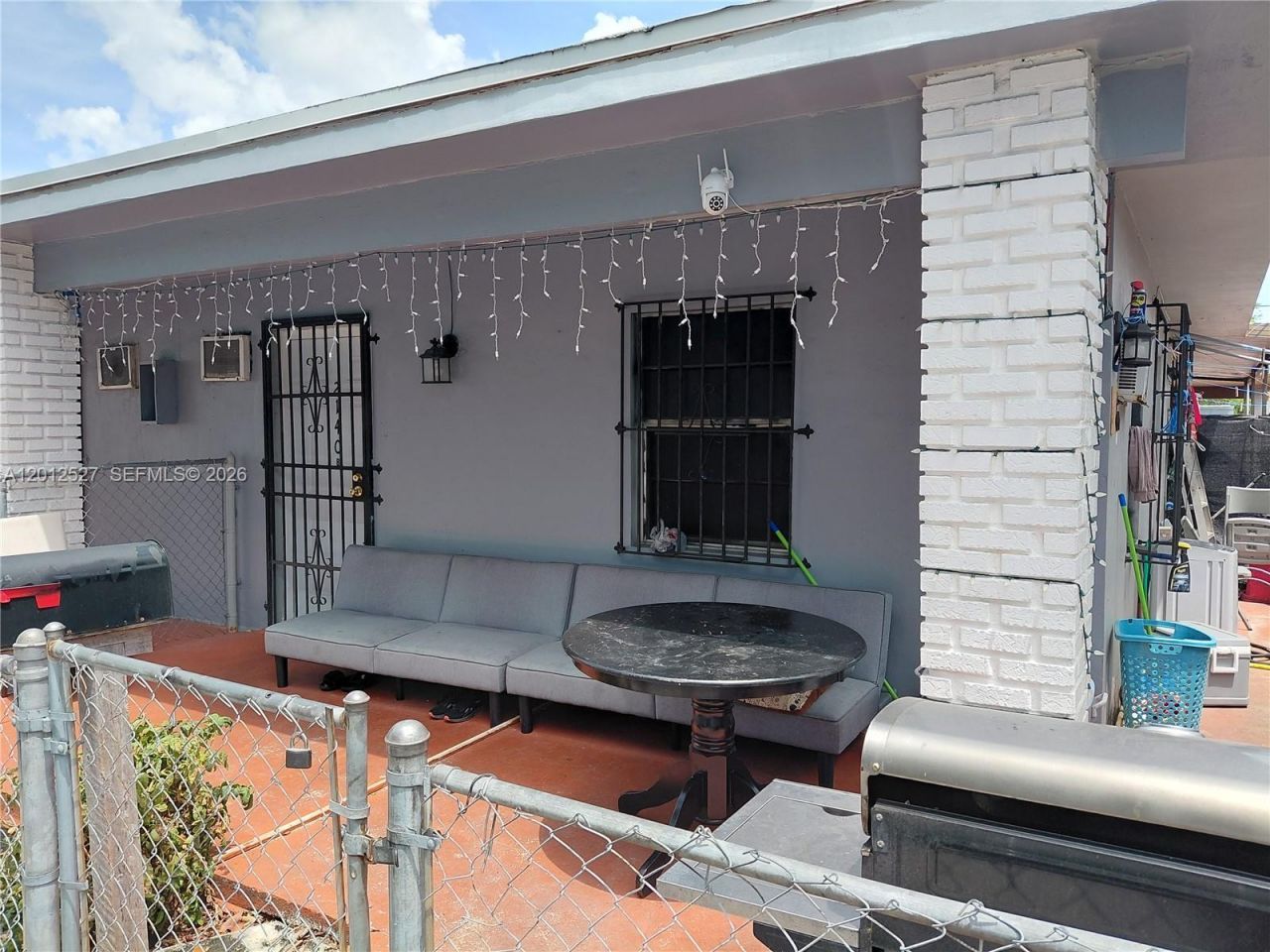 2140 NW 1st Ter, Miami, FL 33125 Photo