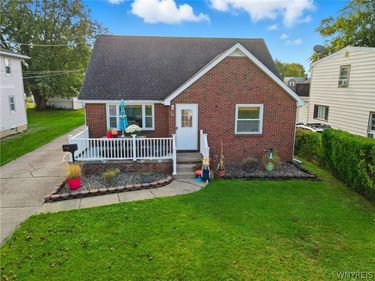 63 Knowlton Avenue, Lackawanna, NY 14218