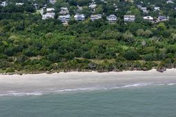 1619 Atlantic Avenue photo 4