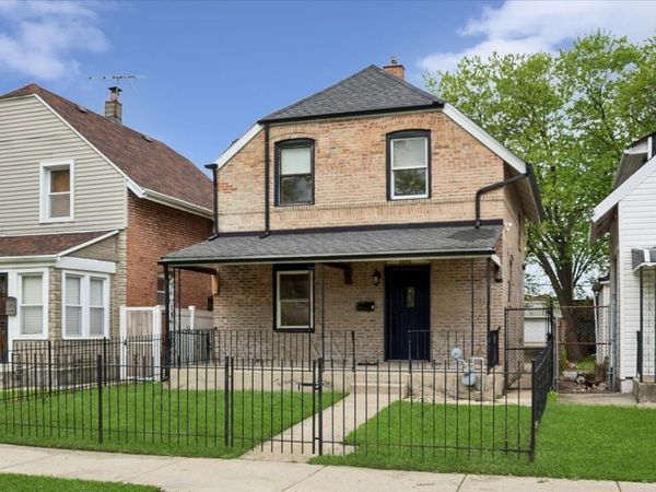 8848 S Wabash Avenue , Chicago, IL 60619