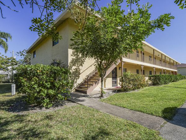 400 18th Street, Unit G2, Vero Beach, FL 32960