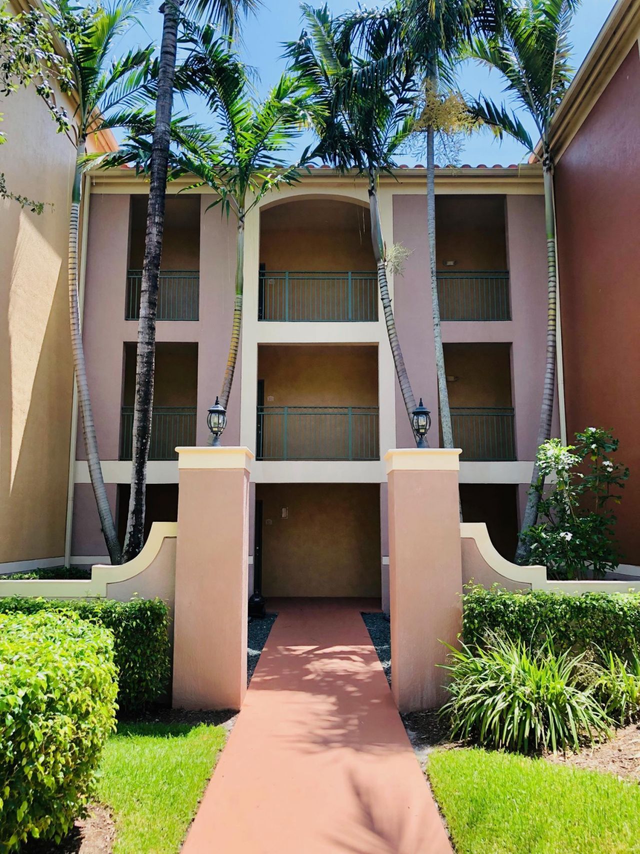 11750 St Andrews Place, Unit 206, Wellington, FL 33414 Photo