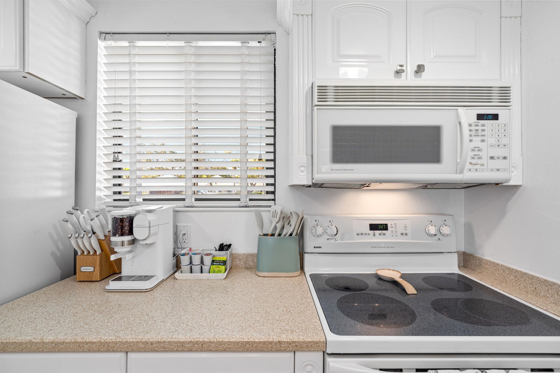 913 Club Drive, Palm Beach Gardens, FL 33418 Photo