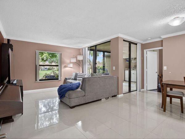 4483 Carambola Circle S, Unit 27320, Coconut Creek, FL 33066